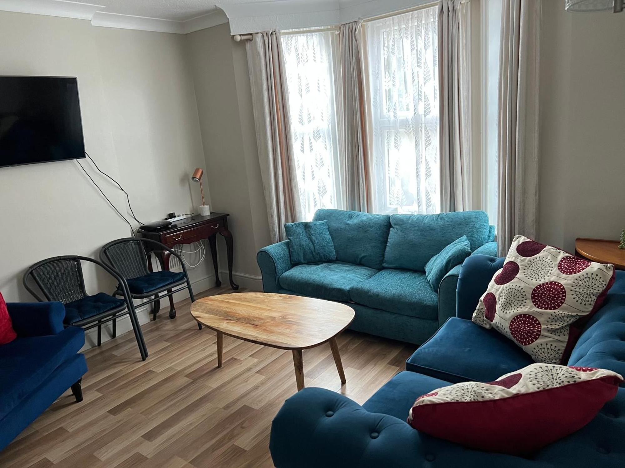 Relaxing Home - 7-10Min To Bournemouth Sandy Beach By Car - Private Garden, Parking And Spa Esterno foto